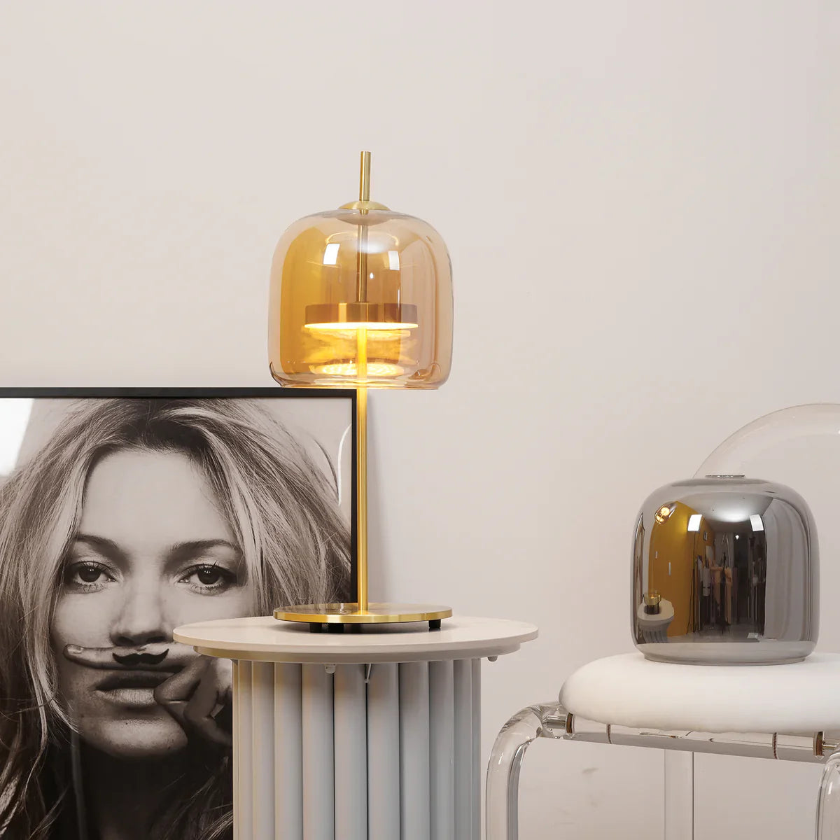 Jujube Table Lamp