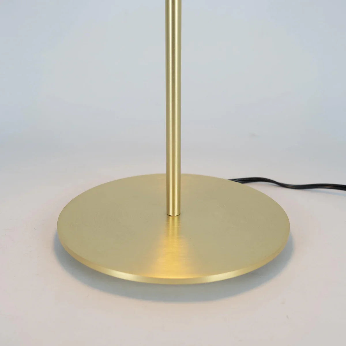 Jujube Table Lamp